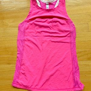 Lululemon sleeveless top